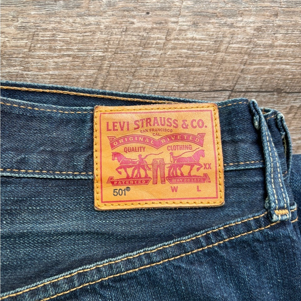 Women’s Levi’s 501 selvage jeans 26 x 32